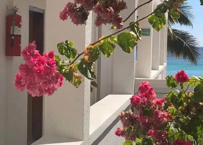 Hotel Spindrift & Golf Cart San Pedro (Ambergris Caye)