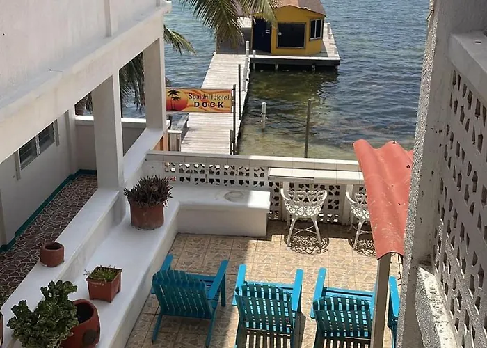 Spindrift & Golf Cart 3* San Pedro (Ambergris Caye)