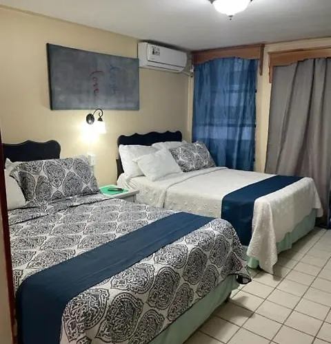 Hotel Spindrift & Golf Cart San Pedro (Ambergris Caye)