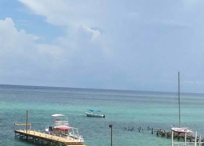 Hotel Spindrift & Golf Cart San Pedro (Ambergris Caye)