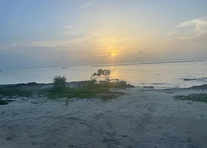 Spindrift & Golf Cart Hotel San Pedro (Ambergris Caye)